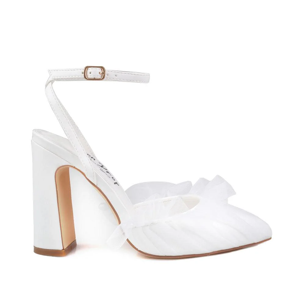 Kylie - Image 14