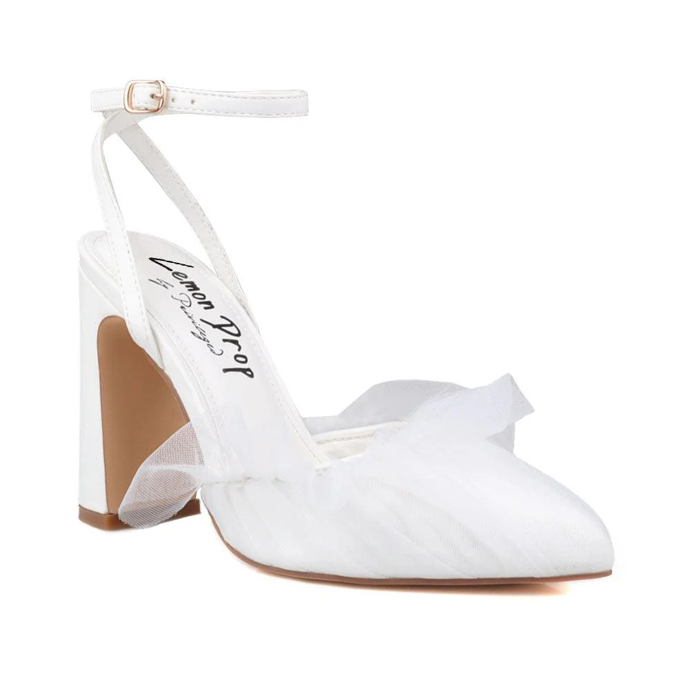 Kylie - Image 15